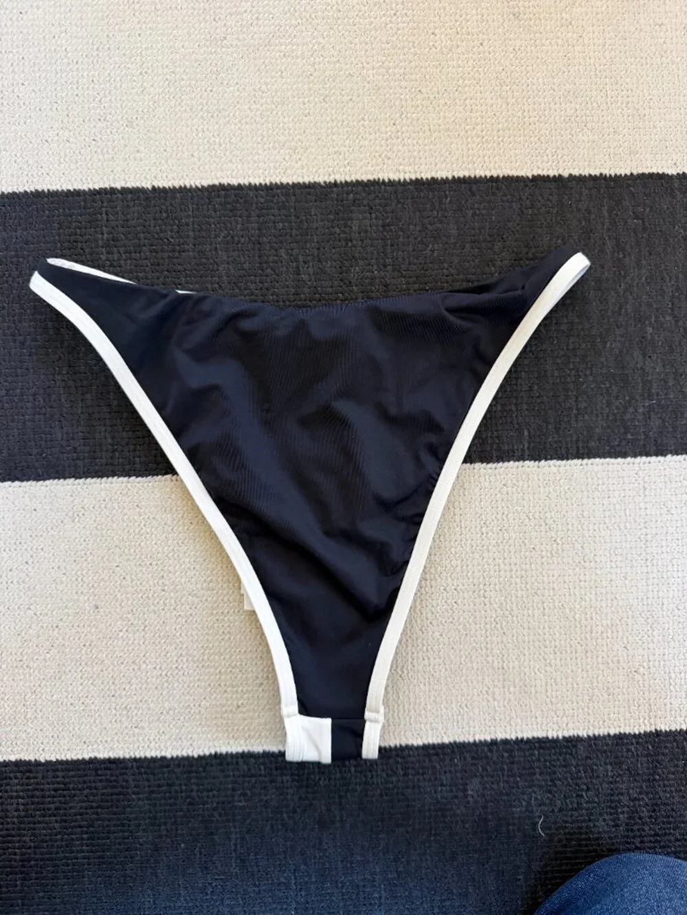 L*Space Women's Jada Bikini Bottoms NWT Size Medium